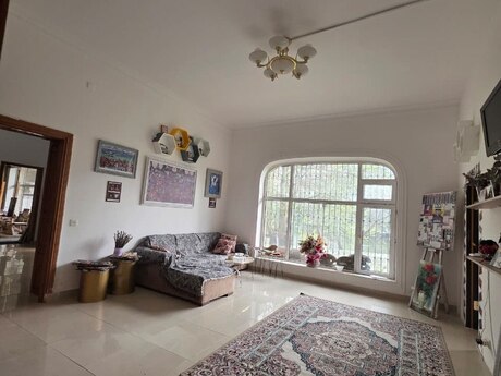 Объект - м. Иншаатчылар - 180 м²