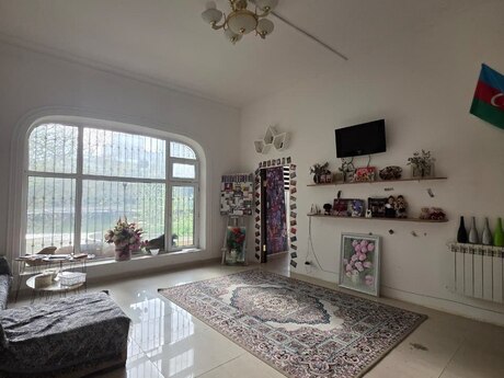 Объект - м. Иншаатчылар - 180 м²