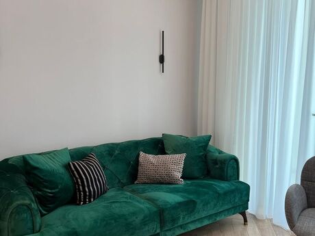 2-комн. новостройка - м. Элмляр Академиясы - 55 м²