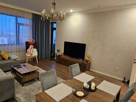 2 otaqlı yeni tikili - 8 Noyabr m. - 80 m²