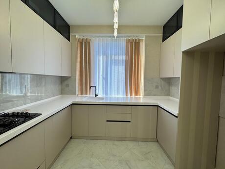 3-комн. новостройка - м. Ази Асланов - 70 м²