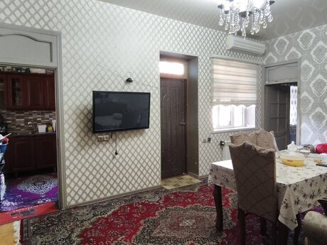 4-room house, 80 m², NZS: 110 000 ₼ 5