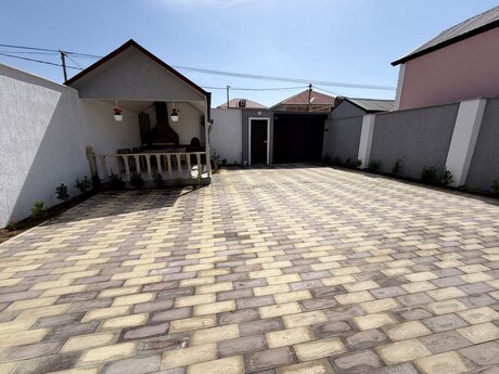 4 otaqlı həyət evi/bağ evi - Savalan q. - 96 m²