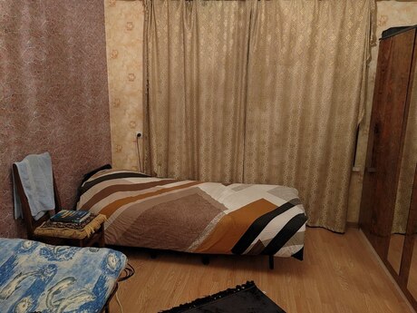 2-комн. вторичка - м. Шах Исмаил Хатаи - 75 м²