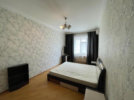 3-комн. новостройка - м. Шах Исмаил Хатаи - 120 м²