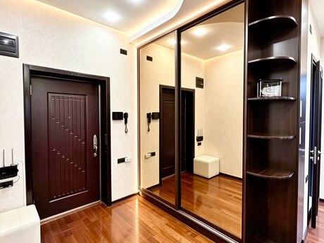 3-комн. новостройка - Насиминский  р. - 110 м²