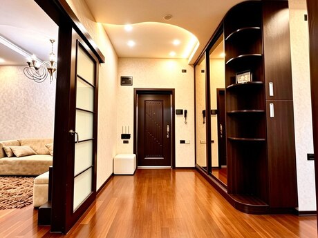 3-комн. новостройка - Насиминский  р. - 110 м²