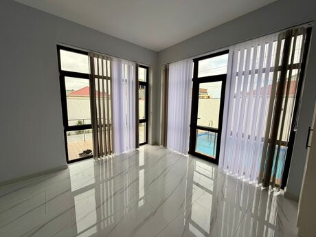 3-комн. дом/дача - Хазарский р. - 140 м²