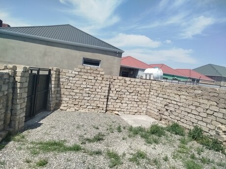 3 otaqlı həyət evi/bağ evi - Binə q. - 64 m²