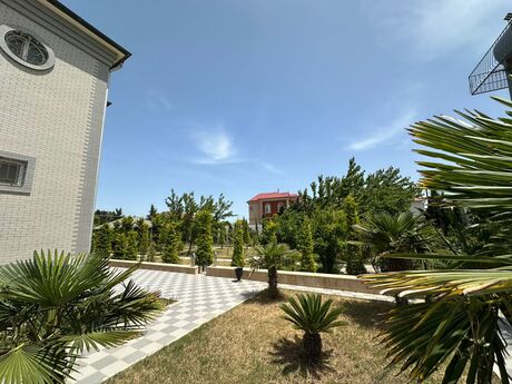 9-комн. дом/дача - пос. Мардакан - 500 м²