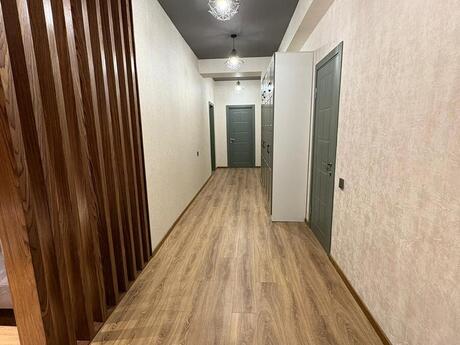 2-комн. новостройка - Насиминский  р. - 130 м²