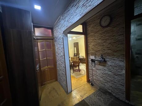 2 otaqlı köhnə tikili - Əhmədli m. - 60 m²