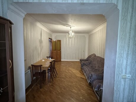 3 otaqlı köhnə tikili - Həzi Aslanov m. - 75 m²