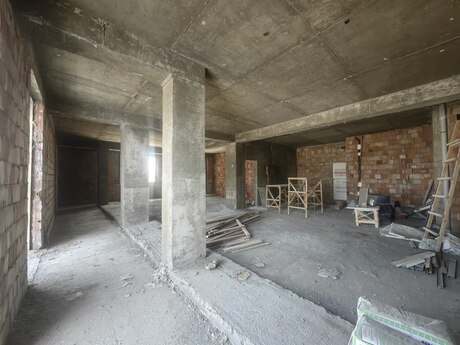 3-комн. новостройка - м. Ичеришехер - 128 м²