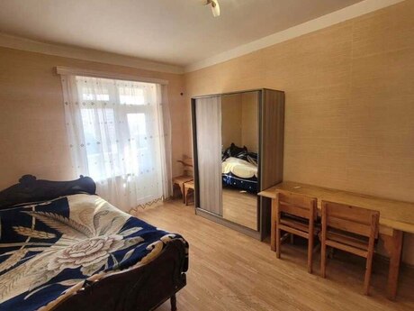 1 otaqlı köhnə tikili - Həzi Aslanov m. - 35 m²