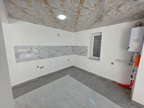 4 otaqlı həyət evi, 220 m², Binə: 145 000 ₼ 5