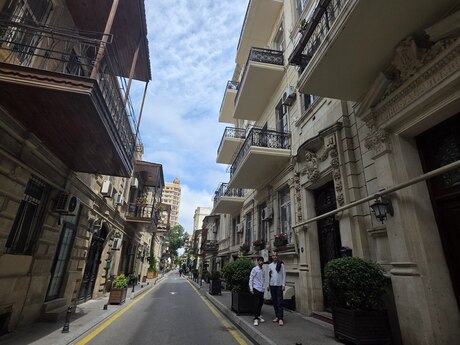3 otaqlı köhnə tikili - Nizami m. - 100 m²