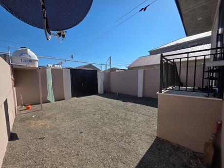 3 otaqlı həyət evi/bağ evi - Binə q. - 70 m²