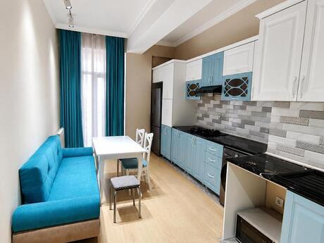 2 otaqlı yeni tikili - 28 May m. - 75 m²
