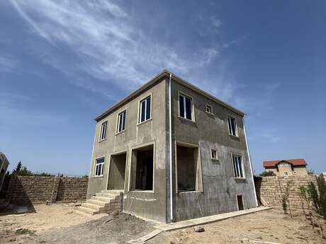 5 otaqlı həyət evi/bağ evi - Albalılıq q. - 220 m²