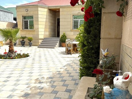 4-комн. дом/дача - пос. Бинагади - 300 м²