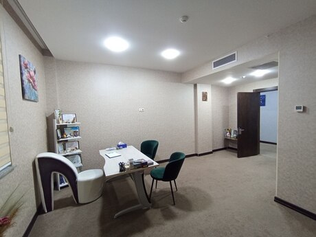 1-комн. офис - м. Нариман Нариманов - 30 м²