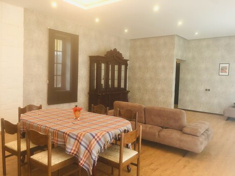 5 otaqlı həyət evi/bağ evi - Masazır q. - 280 m²