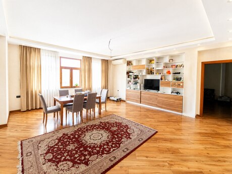 4 otaqlı yeni tikili - Şah İsmayıl Xətai m. - 168 m²