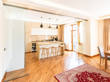 4 otaqlı yeni tikili - Şah İsmayıl Xətai m. - 168 m²