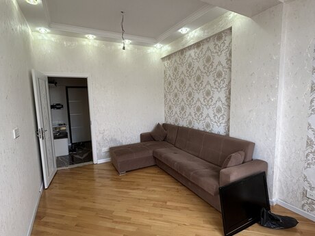 2-комн. новостройка - м. Азадлыг проспекти - 50 м²