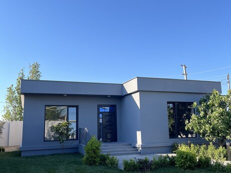 5 otaqlı həyət evi/bağ evi - Albalılıq q. - 142 m²