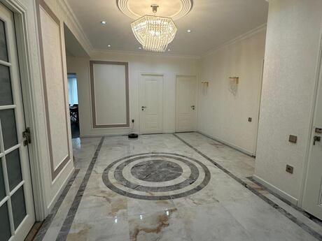 4 otaqlı yeni tikili - Şah İsmayıl Xətai m. - 192 m²