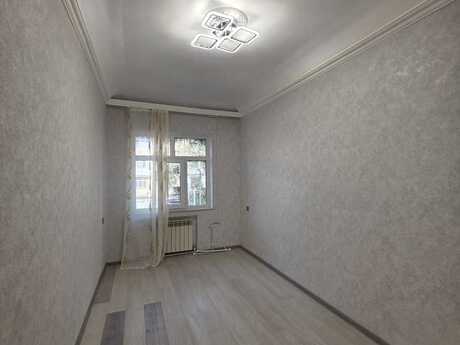 2 otaqlı köhnə tikili - Neftçilər m. - 43 m²