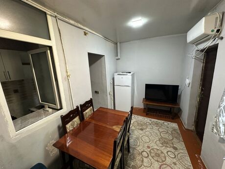 1 otaqlı köhnə tikili - Bakıxanov q. - 32 m²