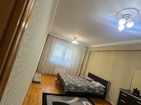 2-комн. новостройка - пос. Бакиханова - 60 м²