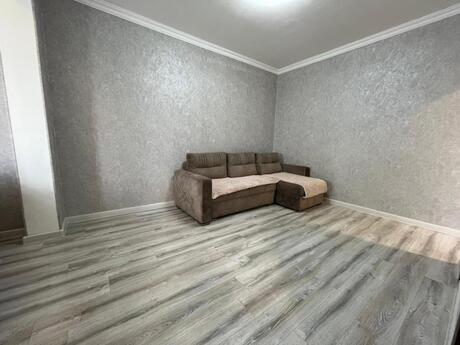 2-комн. вторичка - м. Гянджлик - 50 м²