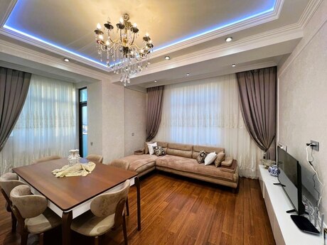 3 otaqlı yeni tikili - Yeni Günəşli q. - 115 m²