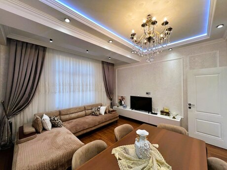 3 otaqlı yeni tikili - Yeni Günəşli q. - 115 m²