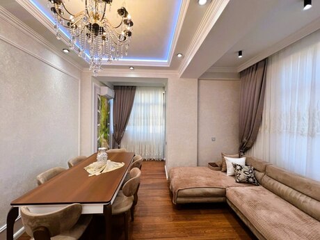 3 otaqlı yeni tikili - Yeni Günəşli q. - 115 m²