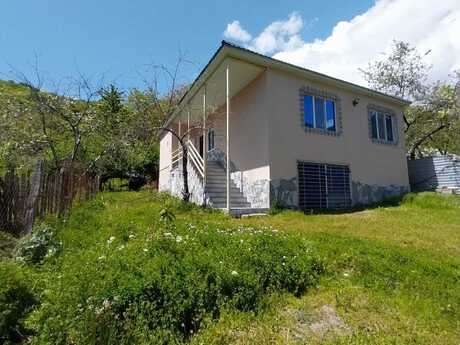 5 otaqlı həyət evi/bağ evi - İsmayıllı - 1100 m²