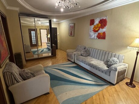 3 otaqlı yeni tikili - Nizami m. - 122.7 m²