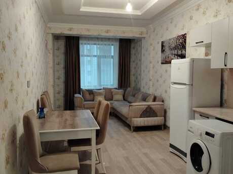 2-комн. новостройка - Ясамальский р. - 75 м²