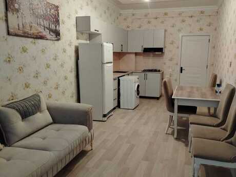 2-комн. новостройка - Ясамальский р. - 75 м²
