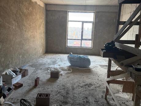 4 otaqlı yeni tikili - Nəriman Nərimanov m. - 196 m²