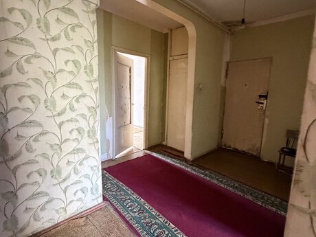 3-комн. вторичка - м. Ахмедлы - 75 м²