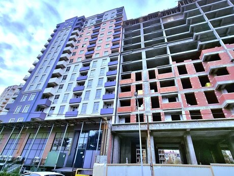 4-комн. новостройка - м. Кара Караев - 126 м²