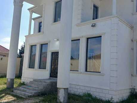 6 otaqlı həyət evi/bağ evi - Şüvəlan q. - 315 m²