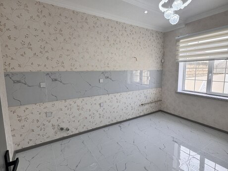4 otaqlı həyət evi/bağ evi - Saray q. - 100 m²