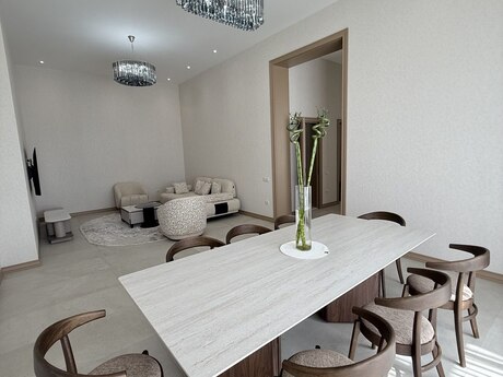 4-комн. дом/дача - пос. Мардакан - 220 м²