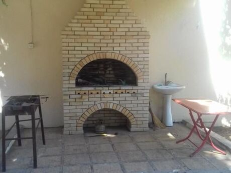 7 otaqlı həyət evi/bağ evi - Mərdəkan q. - 375 m²